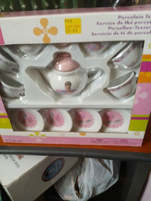  — barbie tea set new