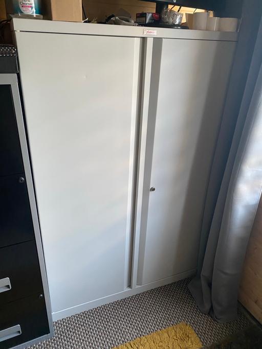  — Metal Cabinet