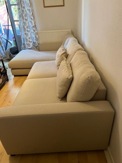  — Right hand facing large chaise sofa