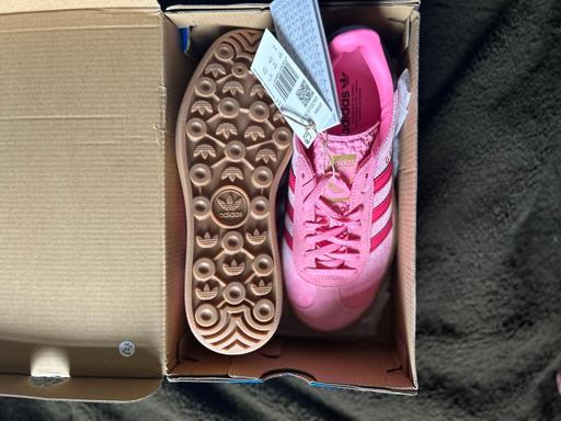  — Adidas Gazelle Bold suede pink,grey,gum