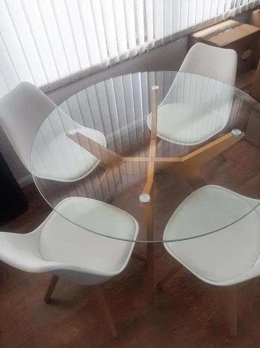  — Modern Glass Dining Table & 4 White Chairs