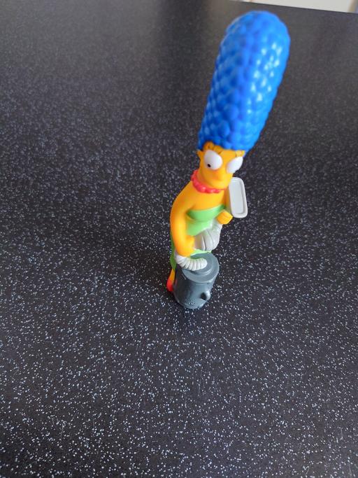  — Marge Simpson burger king figure