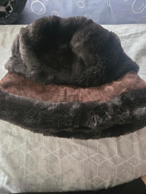  — Fur winter hat