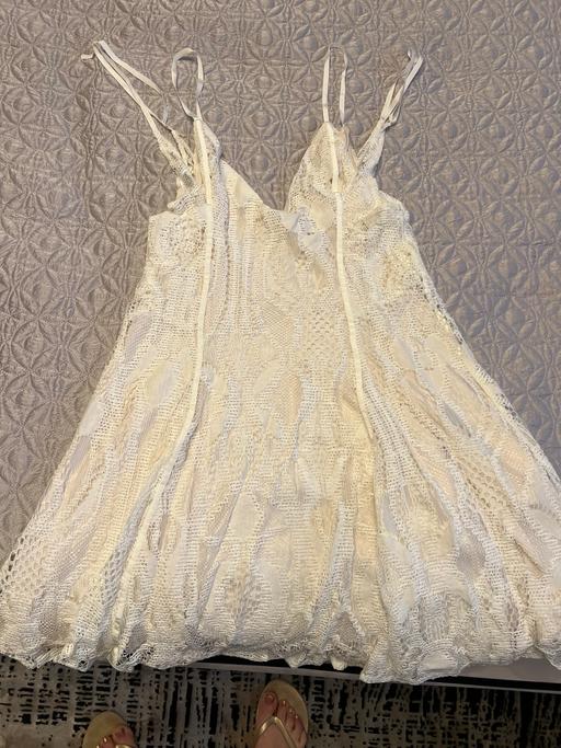  — Zara cream dress