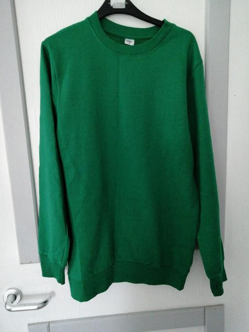  — Men's size *S*