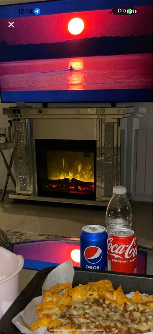  — Diamond Glitz Mirrored Electric Fireplace