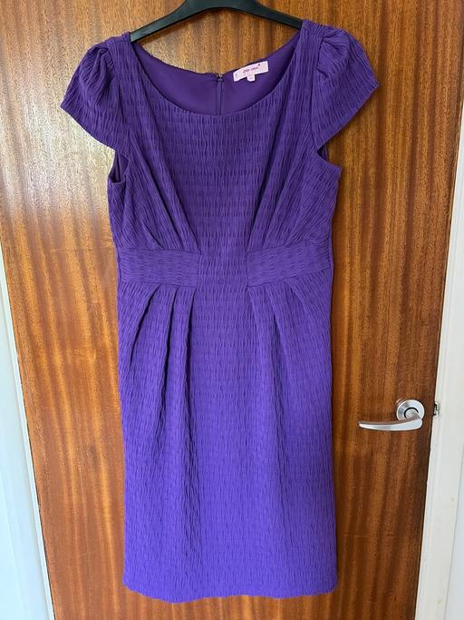  — Woman dress