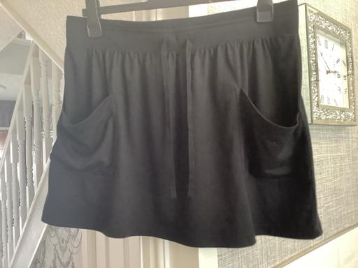  — Casual skirt