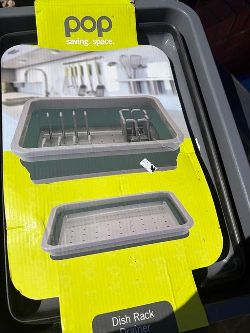  — Collapsing dish drainer