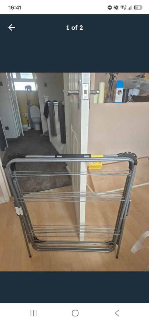  — Clothes Airer
