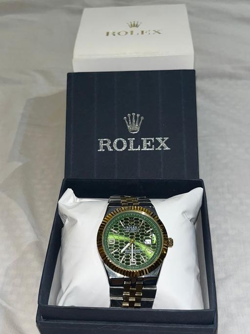  — RLX watch