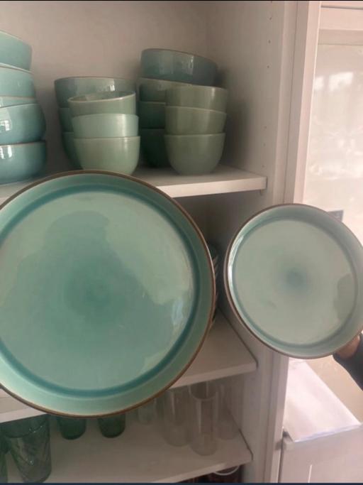  — Cheap dinnerware set and glassware