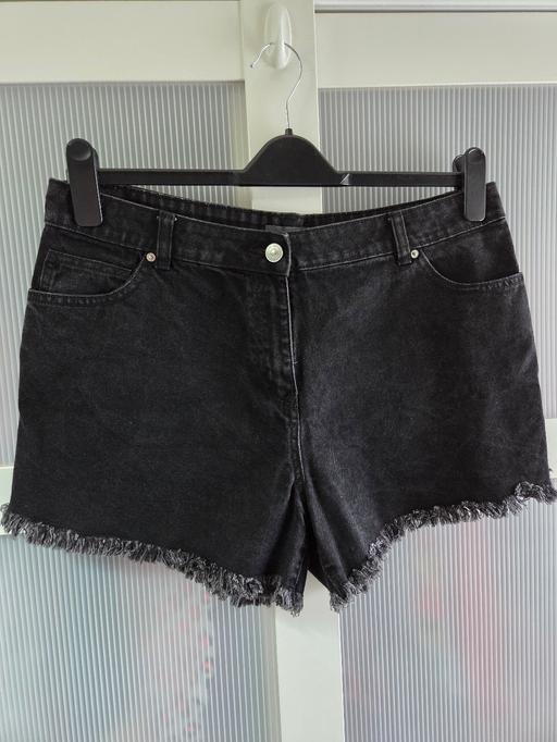  — Size 14 MATALAN blackwash denim shorts