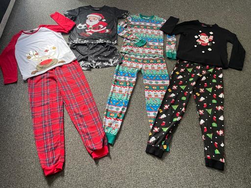  — Boys pyjama bundle Christmas 13-14