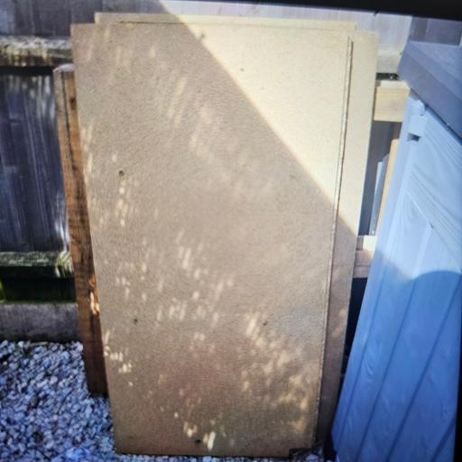  — wooden boards and pallet