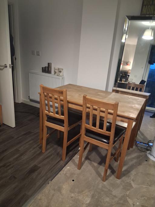  — solid wood table