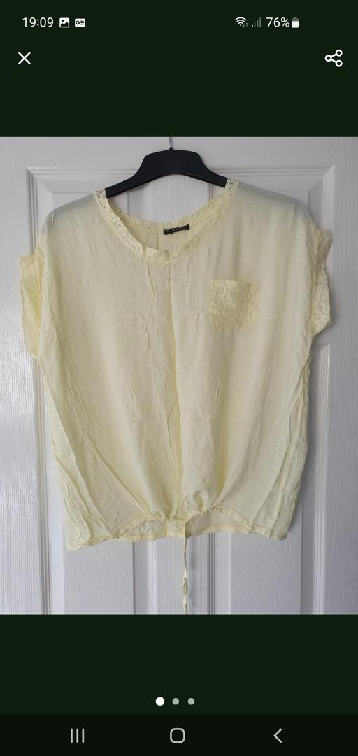  — ladies blouse