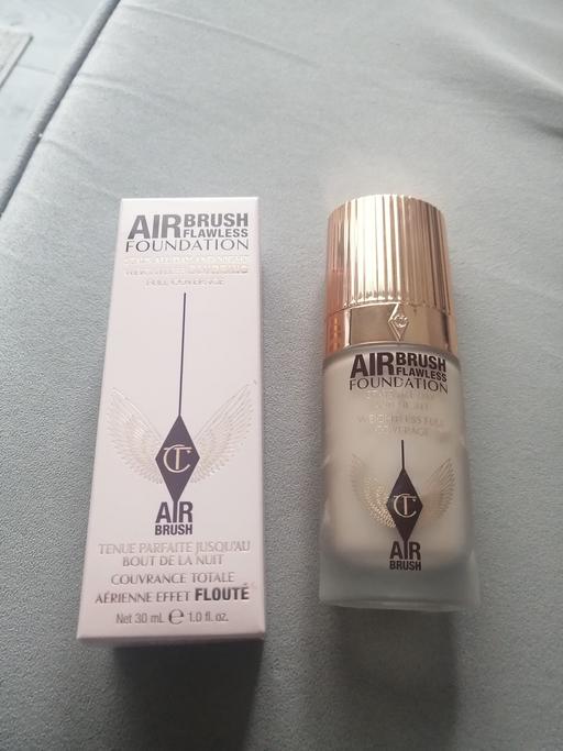  — Charlotte Tilbury airbrush foundation cool 2