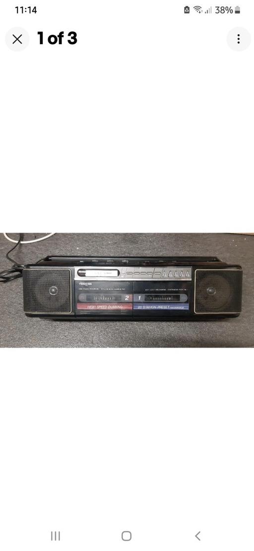  — Toshiba radio cassette