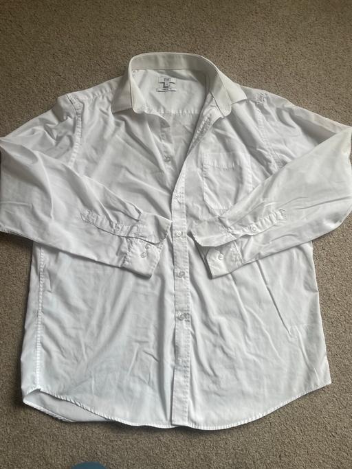  — F&F white shirt, 17 inches