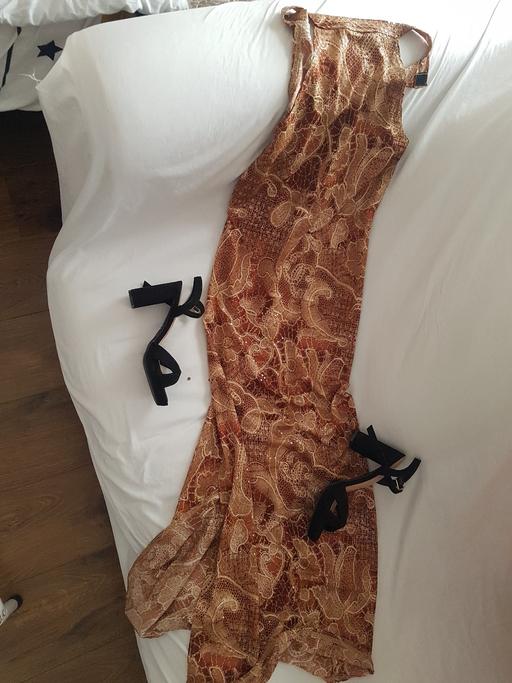  — POINT-Brown Lace Halter Maxi Dress with sequi