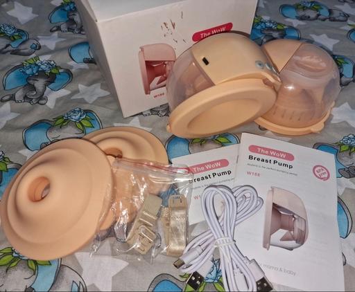  — The WoW Wearable Double Breast Pump Set