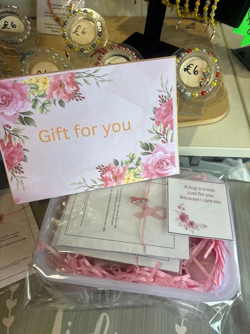  — Awareness bracelet boxes
