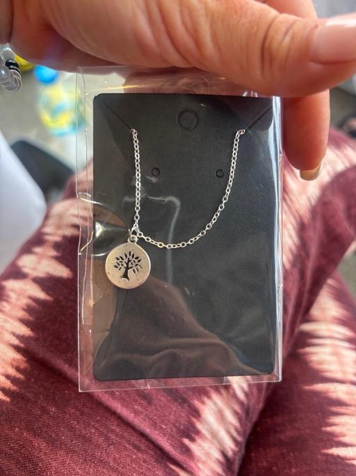  — Necklaces