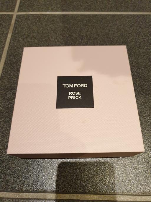  — Tom Ford Empty Box