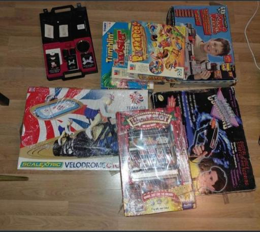 — job lot vintage games toys etc