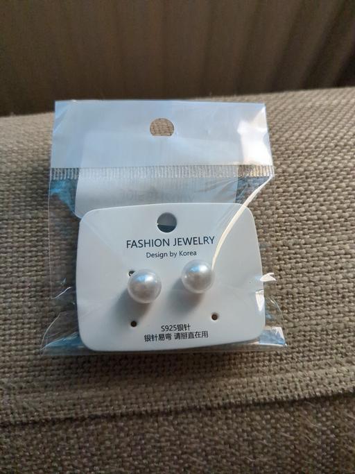  — Faux Pearl Stud Earrings 10 MM