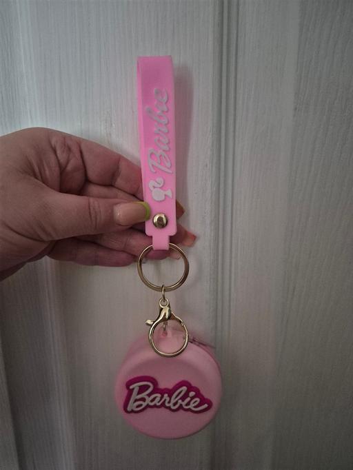  — new Barbie Coin Purse Keychain