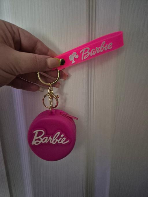  — new Barbie Coin Purse Keychain