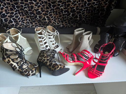  — 6 pairs of heels