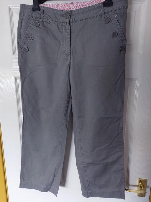  — Women's grey trousers size 14S