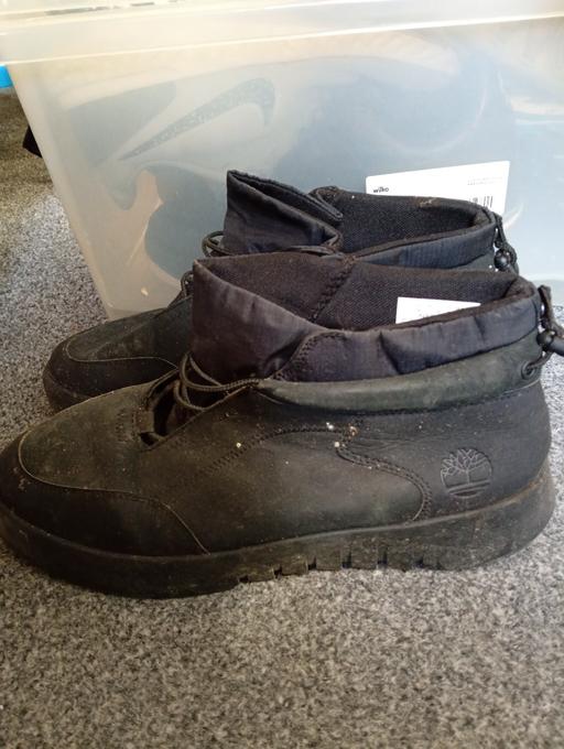  — size 11.5uk Timberland boots