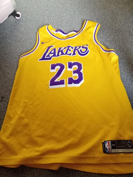  — XXL nike LeBron James Lakers vest