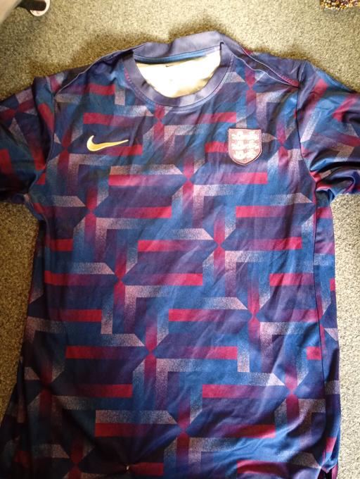  — England training t-shirt