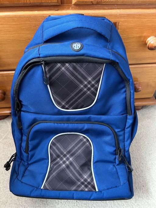  — Suitcase/rucksack