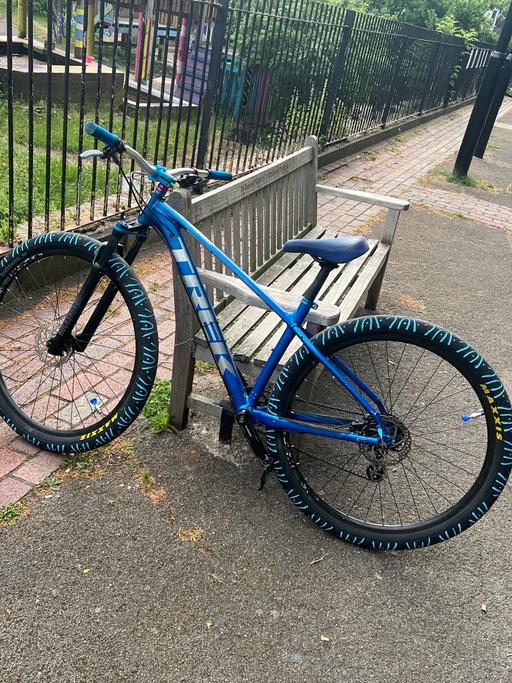  — Trek marlin 6