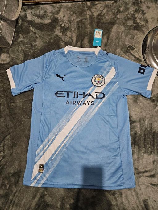  — football shirt