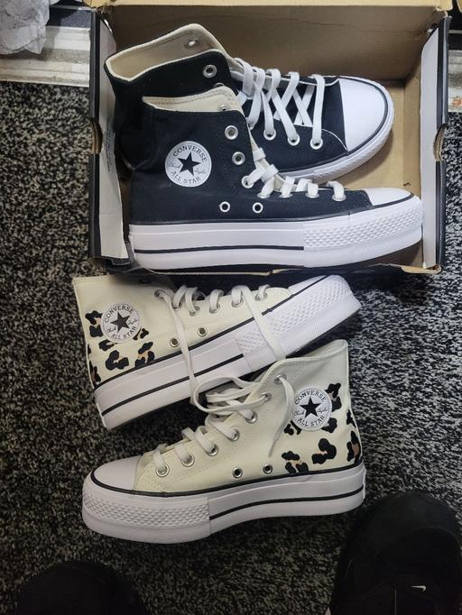  — converse all star size 4.