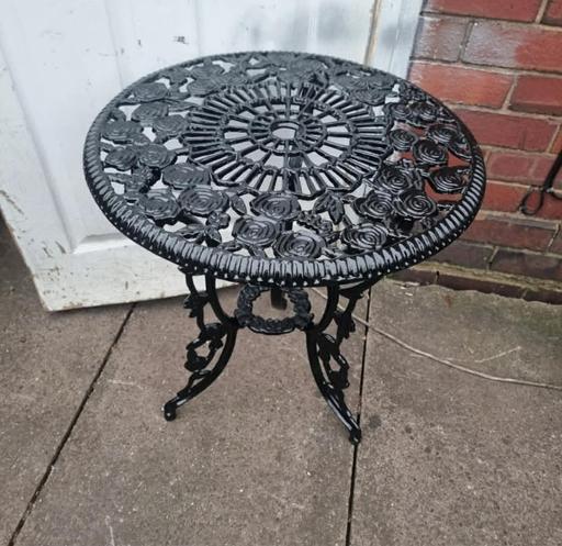  — metal outdoor table