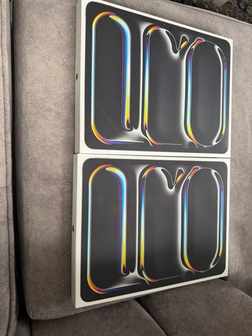  — iPad Pro M5 Chip 256gb WiFi and sim