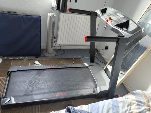  — Foldable Domyos Run100 treadmill