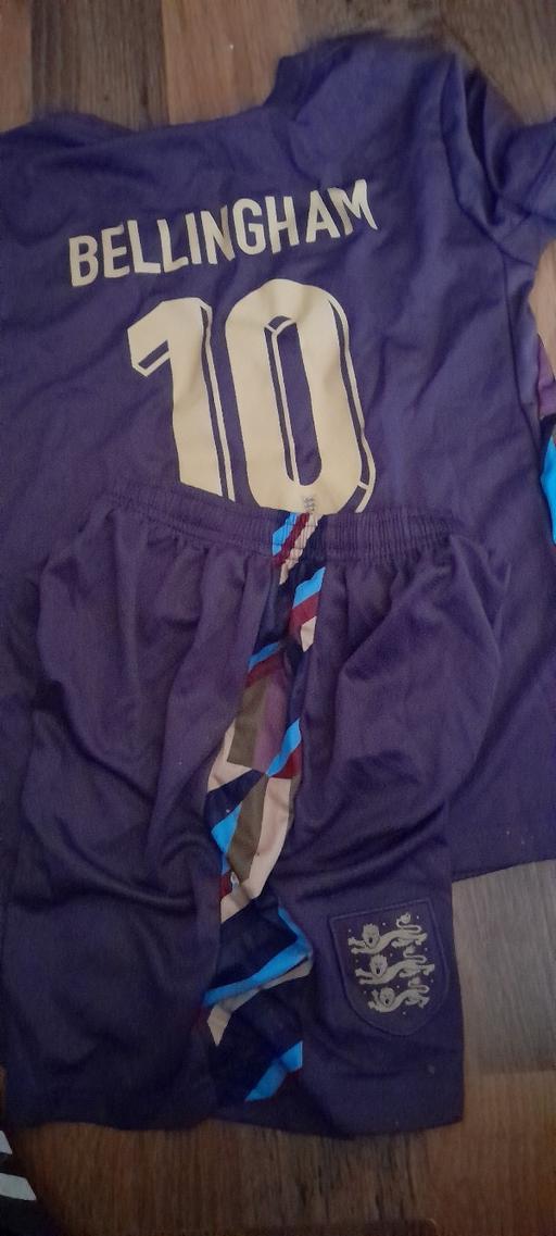  — ENGLAND BELLING 10 KIT 9/10yrs