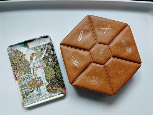  — vintage lazy Susan desk tidy & free pin dish