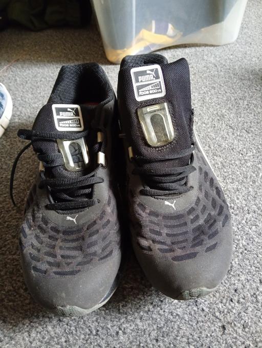  — size 11uk puma trainers