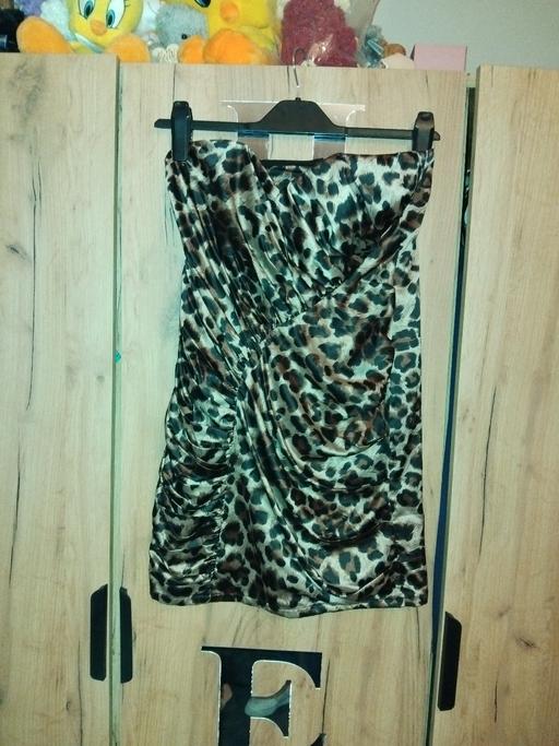 — size 10 lipsy dress