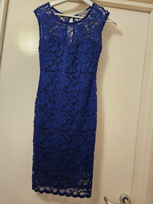  — Lipsy occasion dress size 6